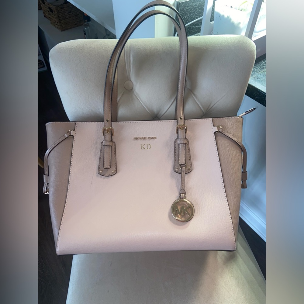Michael Kors Sholder bag